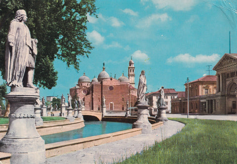 AK Padova. Prato della Valle - Basilica di S. Giustina.