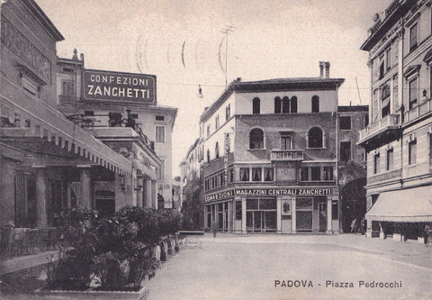 AK Padova Piazza Pedrocchi. Confezioni Zanchetti.