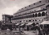 AK Padova. Palazzo della Ragione e Piazza Erbe.