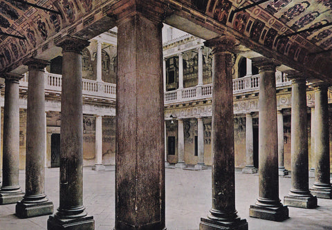 AK Universita degli Studi di Padova. Palazzo Centrale. Il Cortile di Andrea Moroni.