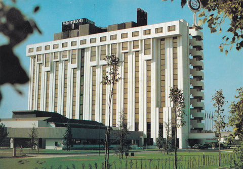 AK Padova. Sheraton Hotel. Corso Argentina, 5.