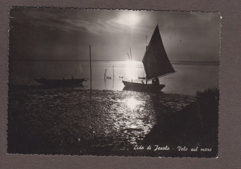 AK Lido di Jesolo - Vele sul mare. (um1957)
