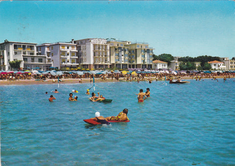 AK Lido di Jesolo. Alberghi dal mare.