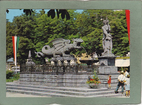 AK Klagenfurt am Wörther See. Lindwurmbrunnen am Neuen Platz.