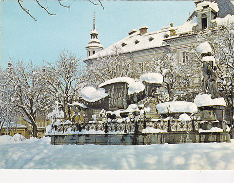 AK Landeshauptstadt Klagenfurt im Winter. Lindwurmbrunnen.