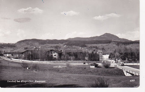 AK Lendorf bei Klagenfurt, Kasernen.