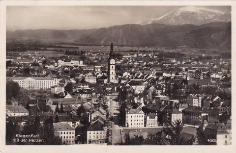AK Klagenfurt mit der Petzen.