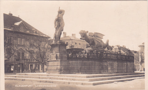 AK Klagenfurt. Lindwurmdenkmal. (1924)