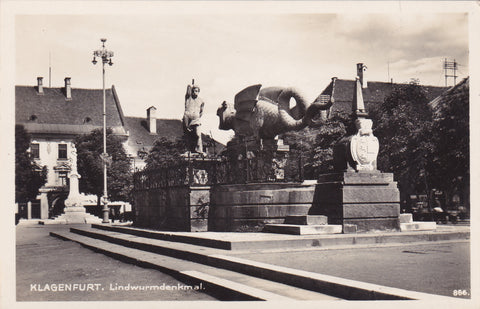 AK Klagenfurt. Lindwurmdenkmal. (1926)