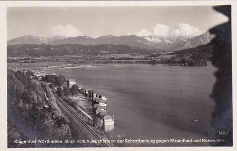 AK Klagenfurt-Wörthersee. Blick vom Aussichtstrum der Schrottenburg gegen Strandbad und Karawanken (1928)