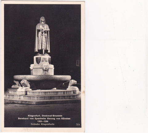 AK Klagenfurt. Denkmal-Brunnen Bernhard von Spanheim Herzog von Kärnten Gründer Klagenfurts. (1939)