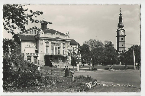 AK Klagenfurt. Theaterplatz.