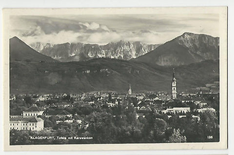 AK Klagenfurt, Totale mit Karawanken. (1926)