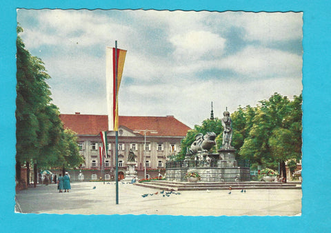 AK Klagenfurt. Neuer Platz mit Lindwurmbrunnen.