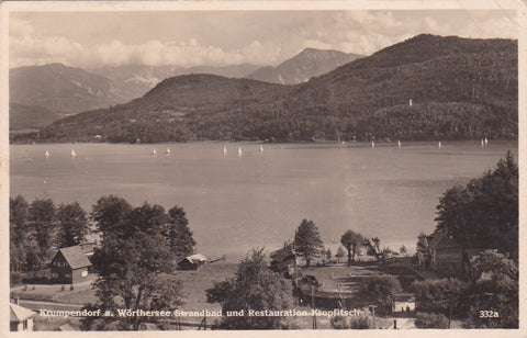 AK Krumpendorf a. Wörthersee. Strandbad und Restauration Kropfitsch. (1940)