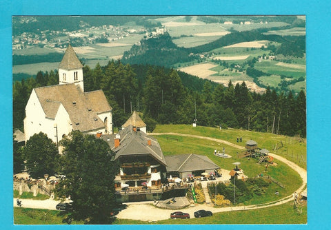 AK Magdalensberg. Blick auf den Gipfel mit Wallfahrtskirche.