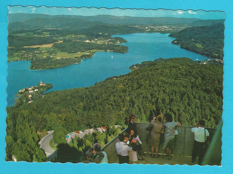 AK Blick von der Terrasse des Aussichtsturmes am Pyramidenkogel auf den Wörthersee, Maria Wörth, Krumpendorf, Klagenfurt, Sekirn und Reifnitz.