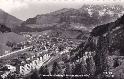 AK Eisenerz mit Erzberg und Reichenstein.