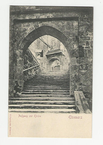 AK Eisenerz. Aufgang zur Kirche.