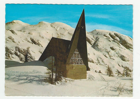 AK Schigebiet Tauplitzalm. Bergkirche.
