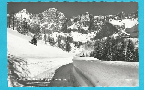AK Dachstein-Strasse gegen Dachstein. (1962)