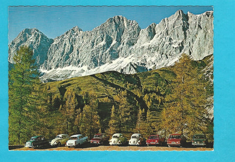 AK Parkplatz der Hochalpenstraße Ramsau. Dachstein, mit Dachsteinsüdwänden.