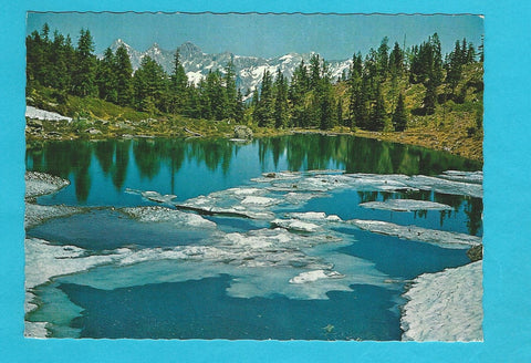 AK Unterer Gasselhöhe-See mit Dachstein bei der Reiteralm-Schihütte.