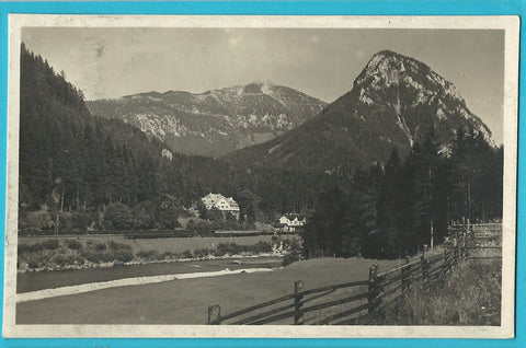 AK Bahnhof & Hotel Gstatterboden mit Tamischbachturm u. Gstatterstein.