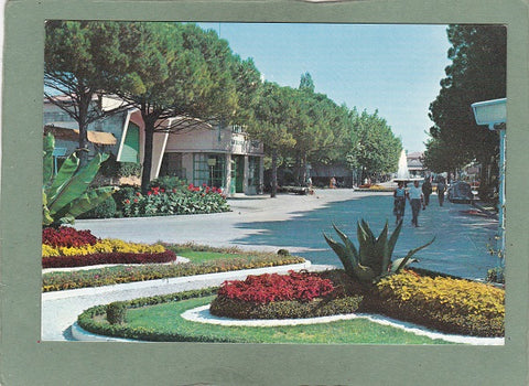 AK Lignano Sabbiadoro. Viale al mare.