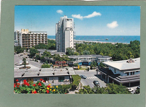 AK Lignano Pineta. Piazza del Sole.