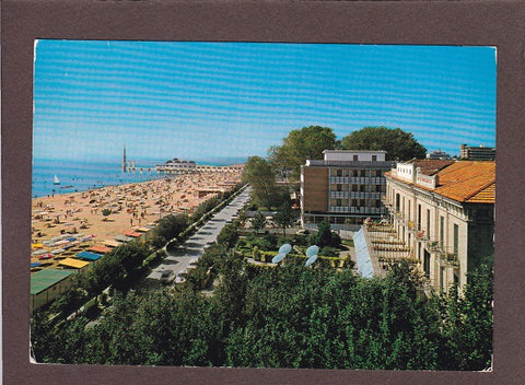 AK Lignano Sabbiadoro. Panorama spiaggia.