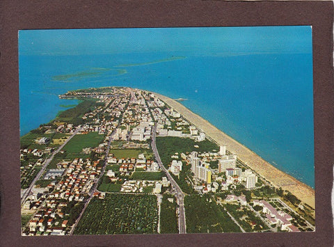 AK Lignano Sabbiadoro. Veduta aerea del campeggio.