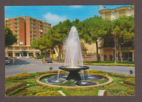 AK Lignano Sabbiadoro. Piazza della Fontana.