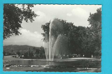 AK Linz. Strahlbrunnen.