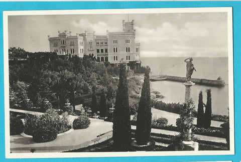 AK Trieste - Miramare - Il Castello e il Parco.