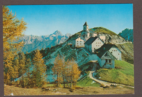 AK Santuario di Monte Lussari con i Gruppi del Mangart e del Cacciatore.