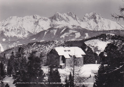 AK Edelrautehütte gegen Gesäuseberge.