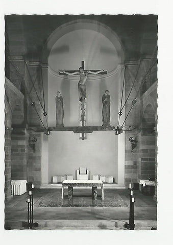 AK Benediktiner-Abtei Seckau. Kreuzigungsgruppe mit Hochaltar. (1966)