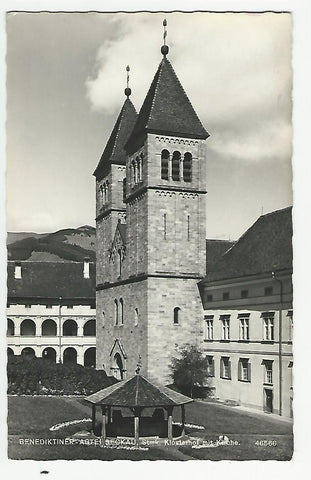 AK Benediktiner-Abtei Seckau. Klosterhof mit Kirche (1959)