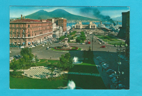 AK Napoli. Piazza Municipio e Stazione Marittima.