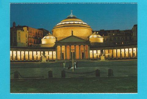 AK Napoli. La piazza del Plebiscito e la chiesa di San Francesco di Paola.