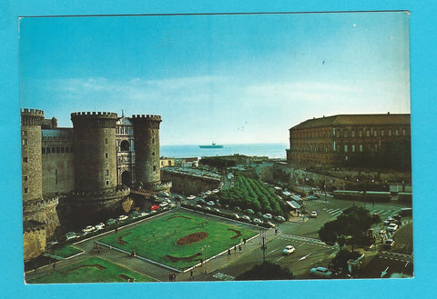 AK Napoli. Maschio Angioino e Palazzo Reale.