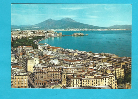 AK Napoli - Panorama e Vesuvio.