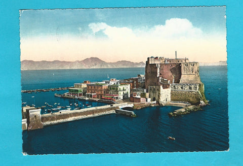 AK Napoli. Castel dell'Ovo e Borgo Marinaro.
