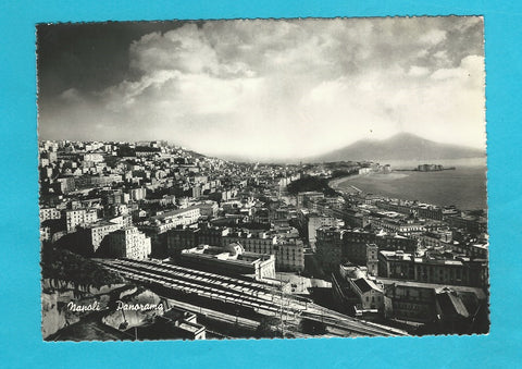 AK Napoli - Panorama. (Stazione Mergellina)