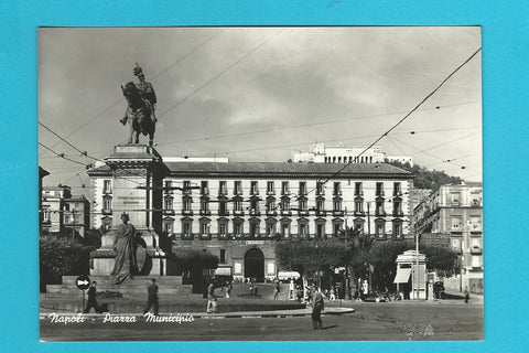 AK Napoli - Piazza Municipio.
