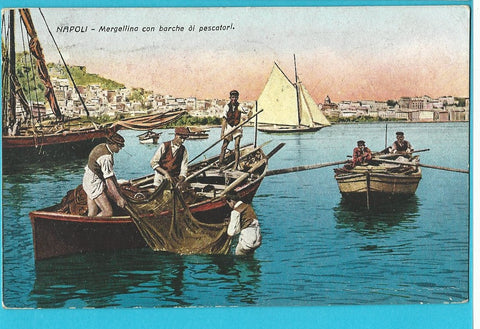 AK Napoli - Mergellina con barche di pescatori.