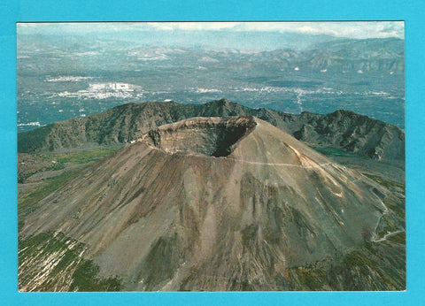 AK Napoli. Il Vesuvio visto dall'aereo.