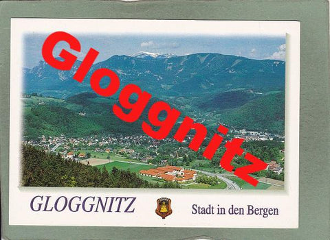 AK Gloggnitz. Stadt in den Bergen.