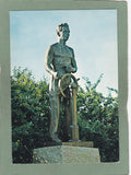AK Narvik. Monumentet Sjömannen av Trygve Thorsen.